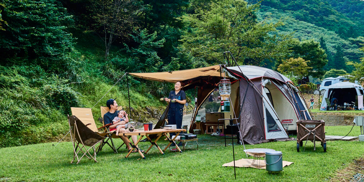 キャンプ初心者が最初に揃えるべきアウトドア装備とは?