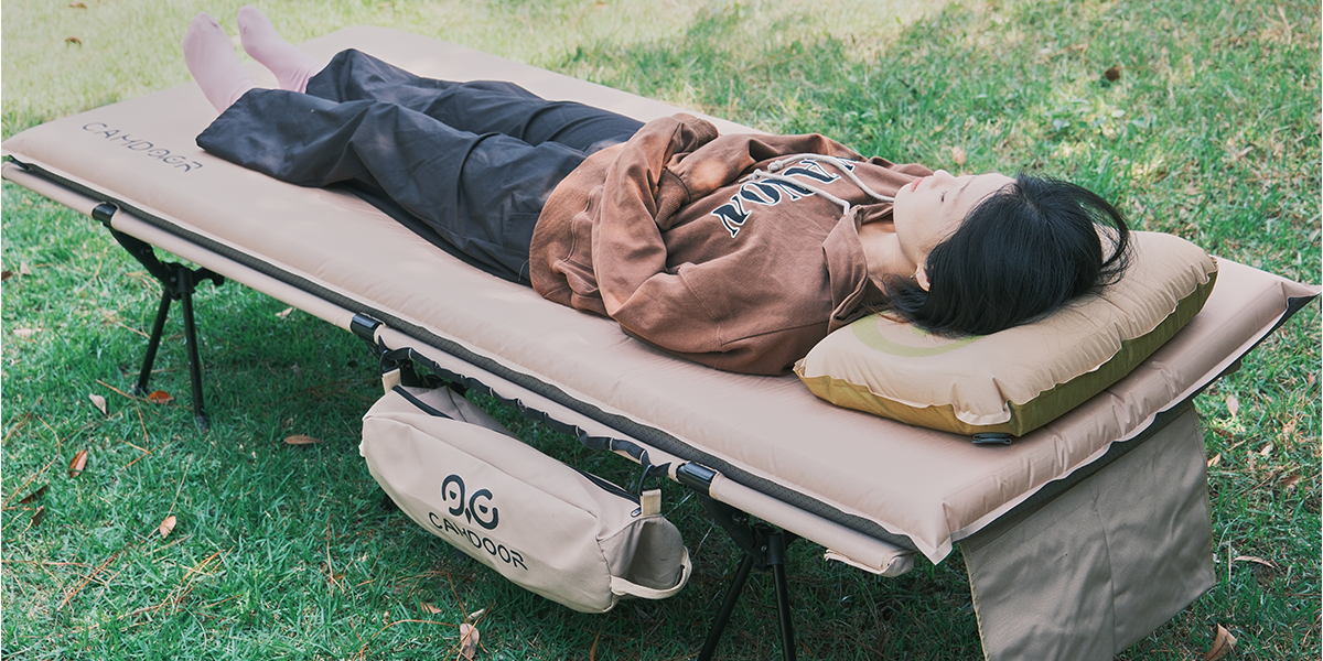 アウトドアでもぐっすり眠れる?プロキャンパー直伝の快適睡眠術