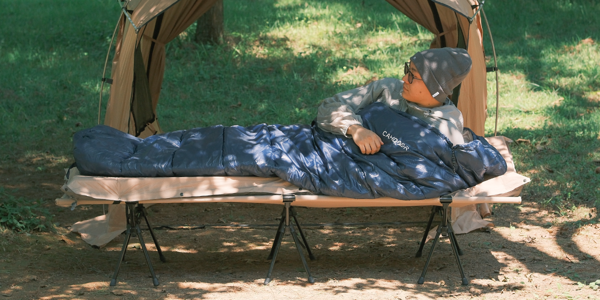 地面の冷気をシャットアウト！インフレーターマットの効果と正しい使い方